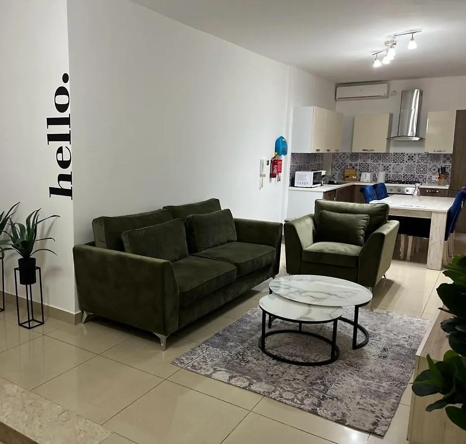 Crimson Court Apartment Is-Swieqi Malta